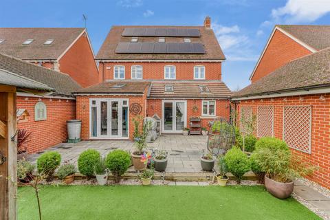 4 bedroom detached house for sale, Sam Harrison Way, Northampton