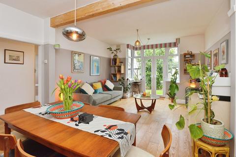 3 bedroom detached house for sale, Frankston Avenue, Stony Stratford, Milton Keynes