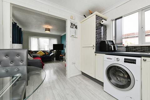 undefined, Kingsmans Farm Road, Hullbridge, Hockley