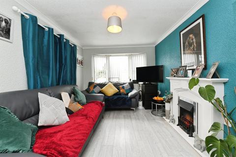 undefined, Kingsmans Farm Road, Hullbridge, Hockley
