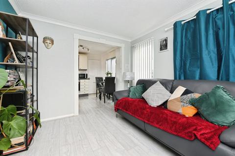 undefined, Kingsmans Farm Road, Hullbridge, Hockley