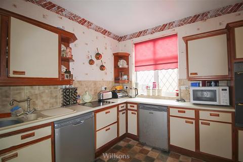 4 bedroom house for sale, Park Avenue, Skegness