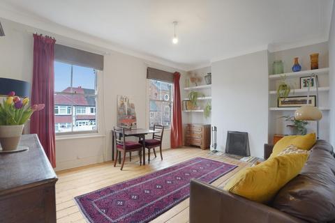 3 bedroom flat for sale, Forest Hill Road, East Dulwich, London, SE22