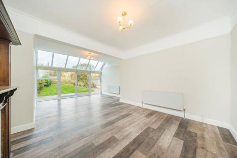 undefined, Palewell Park, London SW14