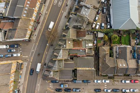 undefined, Hoe Street, London E17