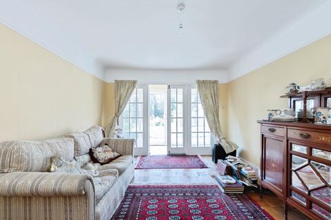 3 bedroom detached house for sale, Hobart Road, New Milton, Hampshire, BH25