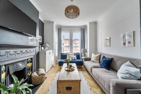 2 bedroom maisonette for sale, Boundary Road, Colliers Wood, London, SW19