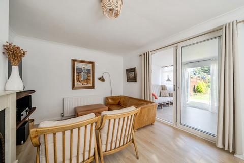 4 bedroom detached house for sale, Chertsey Road, Byfleet, KT14