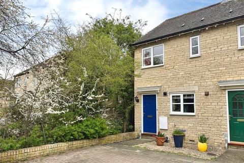 2 bedroom end of terrace house for sale, Redwing Close, Oxfordshire OX26