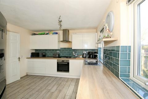 2 bedroom terraced house for sale, Lessingham, Orton Brimbles, Peterborough