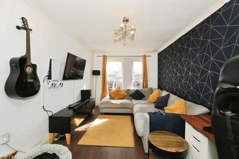 2 bedroom terraced house for sale, Lessingham, Orton Brimbles, Peterborough
