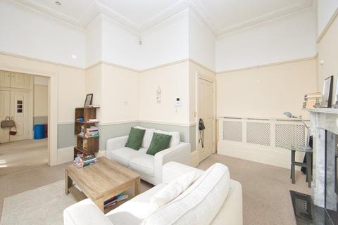 1 bedroom flat for sale, Marine Crescent, Folkestone, Kent, CT20