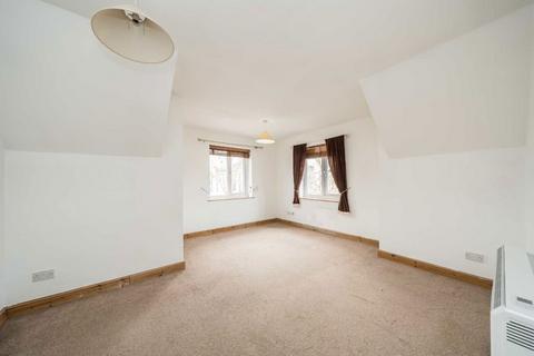 2 bedroom flat for sale, Marksbury Avenue, Kew TW9