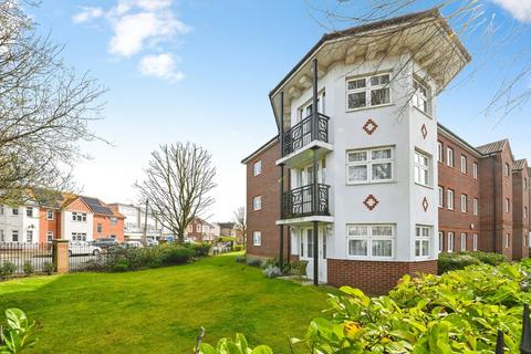 2 bedroom retirement property for sale, Station Road, Clacton-on-Sea CO15