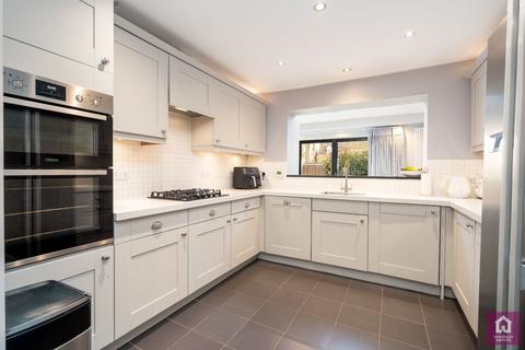 4 bedroom detached house for sale, Lawnhurst Avenue, Manchester, Greater Manchester, M23