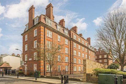 Peabody Estate, London W6