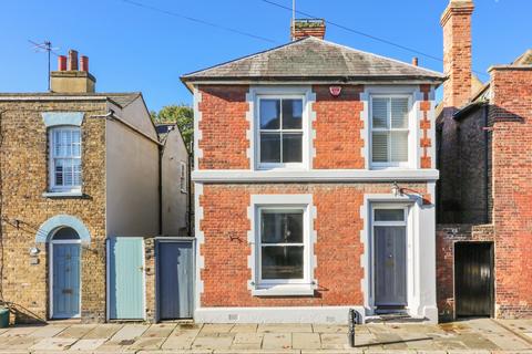 3 bedroom detached house for sale, New Street, Sandwich, Kent, CT13