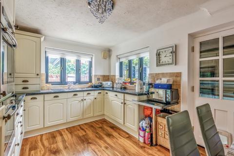 3 bedroom detached house for sale, New Street, Sandwich, CT13