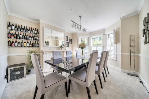 4 bedroom detached house for sale, The Street, Eythorne, Dover, CT15