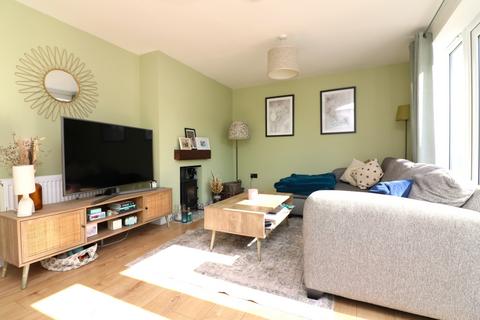 3 bedroom semi-detached house for sale, Burch Avenue, Sandwich, CT13