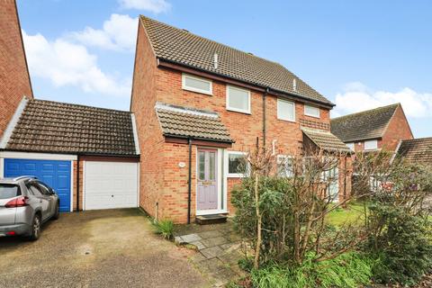 2 bedroom semi-detached house for sale, Delfside, Sandwich, CT13
