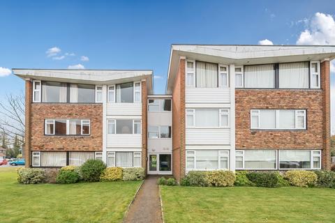 3 bedroom flat for sale, Whitefriars Meadow, Sandwich, CT13