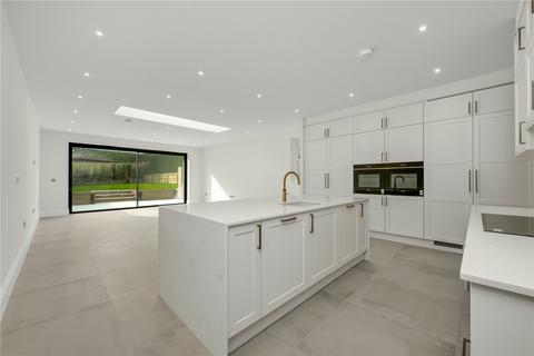 3 bedroom semi-detached house for sale, Twinoaks, Cobham, KT11