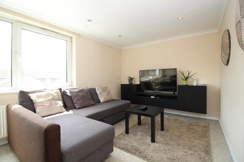 4 bedroom maisonette to rent, Oxford Road, Stratford, E15 1DD