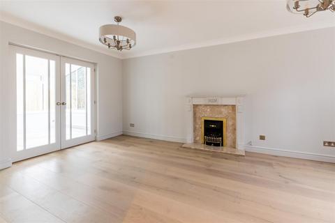 undefined, The Grove, Hallatrow, Bristol
