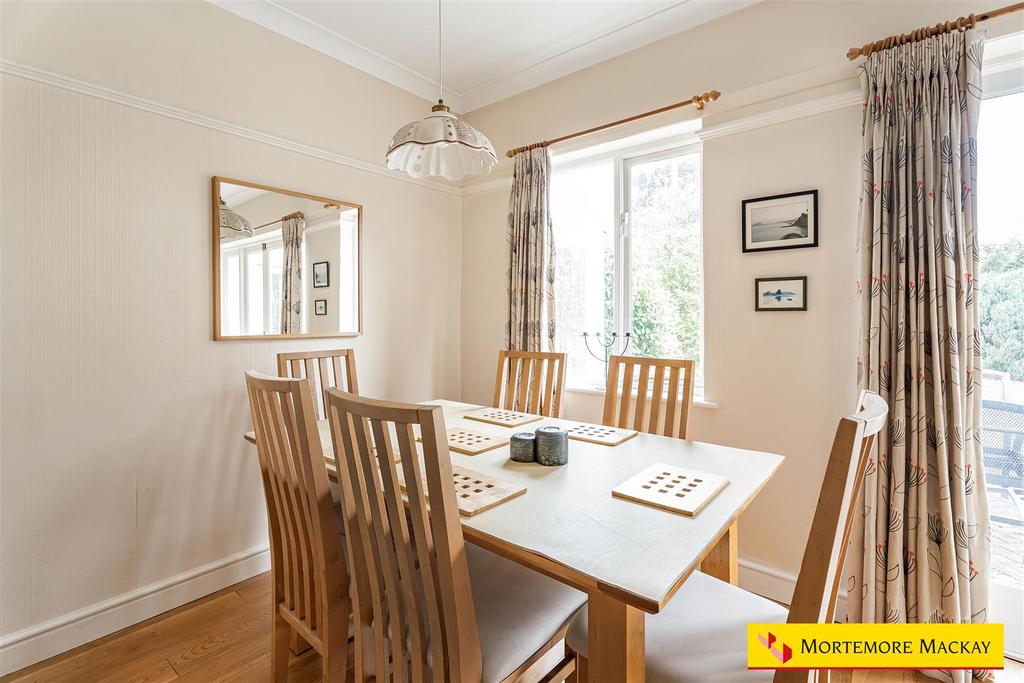 5 76623 watermarked.jpg