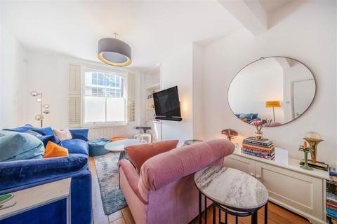 2 bedroom house to rent, Wellington Row, London E2