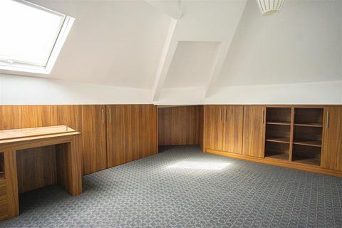 undefined, 3 Bedroom Flat to LET on Garstang Road