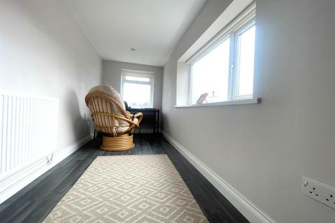 2 bedroom terraced house for sale, William Street, Auckland Park, DL14