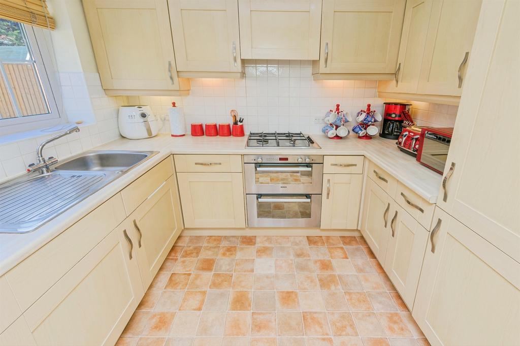 House in Sutton Coldfield, Muffin's Den - More