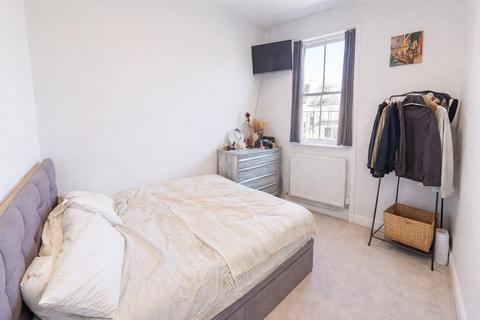 3 bedroom flat to rent, Brunswick Place, Hove, BN3