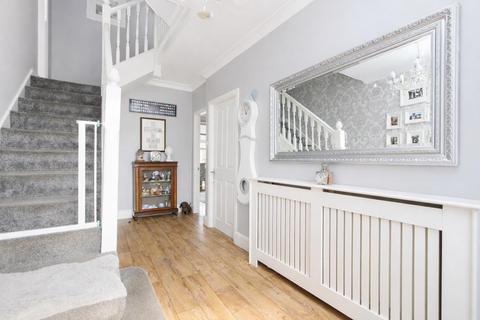 undefined, Godalming Avenue, Wallington SM6