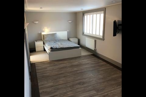 House share to rent, Red Lion Lane, London, SE18