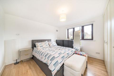 undefined, Worple Road, London SW20