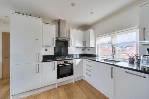2 bedroom flat for sale, Kingsgate Avenue, ,  Finchley,  N3