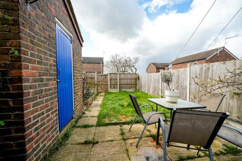 3 bedroom terraced house for sale, Meadow Way, Leighton Buzzard