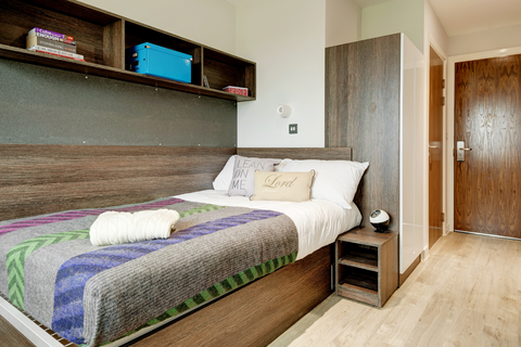undefined, Premium En Suite at Cricket Field Court, Prince of Wales Road EX4
