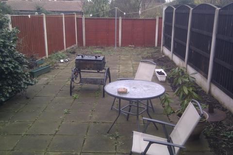 3 bedroom semi-detached house for sale, 74 Woodhouse Road, DN2 4DF