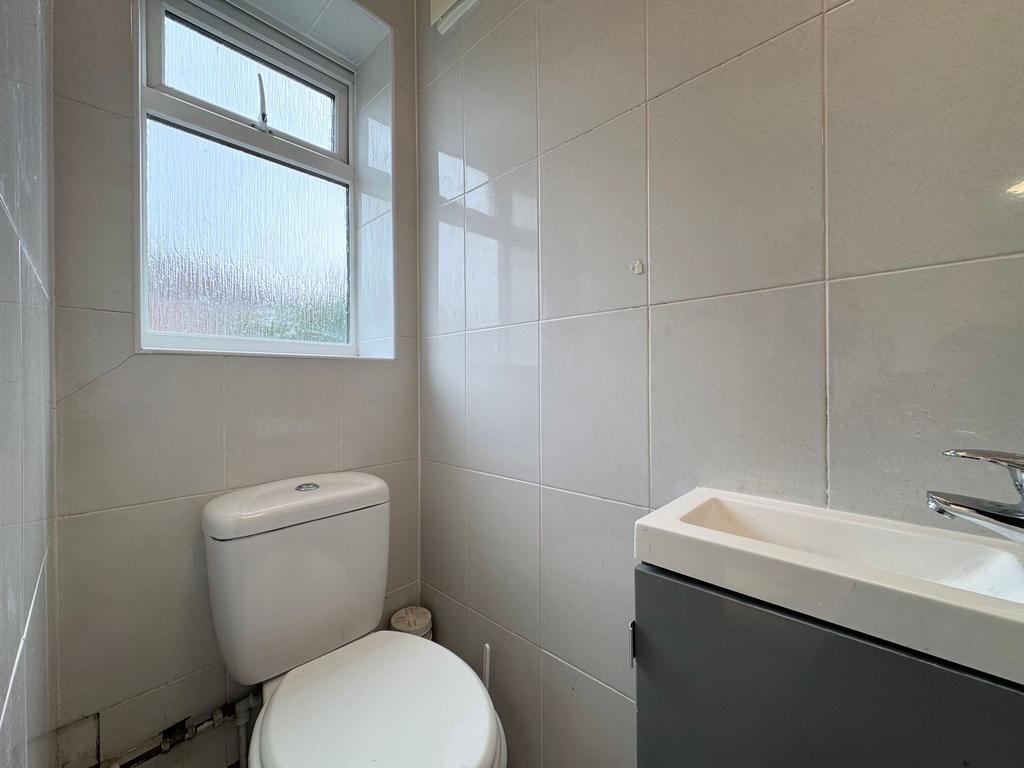 Outbuilding Shower room