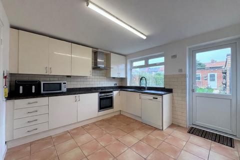 3 bedroom semi-detached house for sale, Calder Gardens, Edgware, HA8