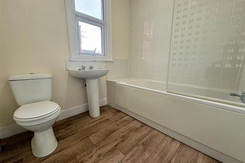 undefined, Flat 2, 233A Tettenhall Road, Wolverhampton