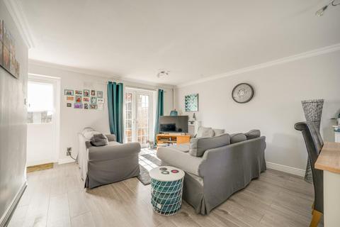 3 bedroom end of terrace house for sale, Meadow Way, Leighton Buzzard
