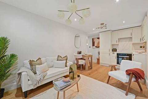 2 bedroom flat for sale, Tavistock Road, London, W11