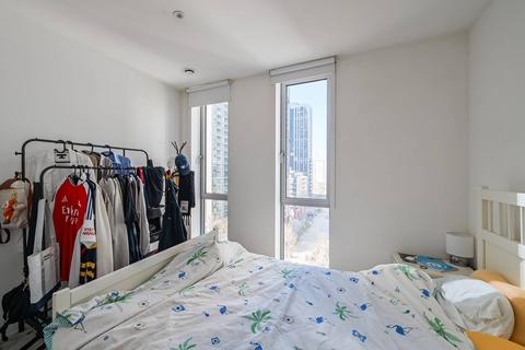 2 bedroom flat to rent, Pan Peninsula Square, Docklands, London, E14
