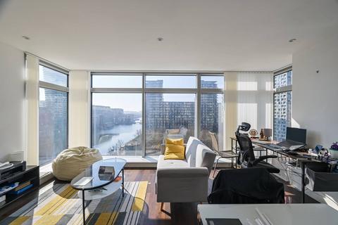 2 bedroom flat to rent, Pan Peninsula Square, Docklands, London, E14