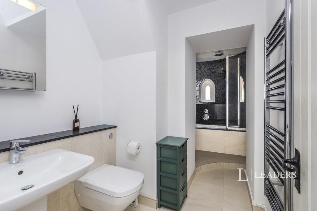 Bathroom (V2)